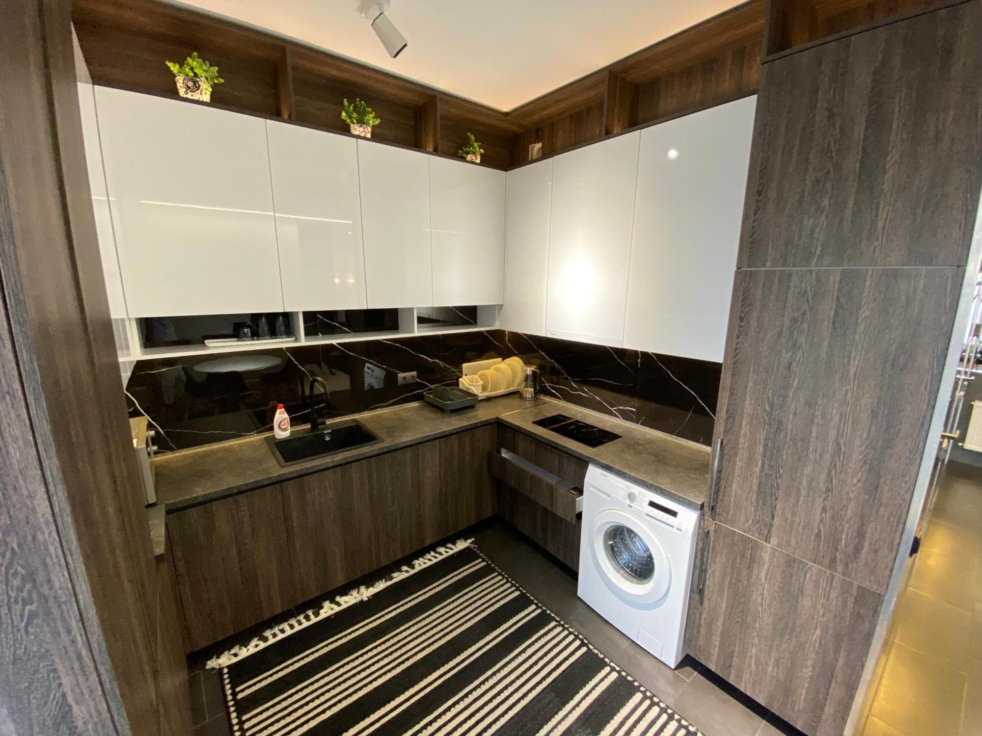 Rentnow Modern Business Apartment With 3 Bedrooms In Centre Chisináu Exterior foto