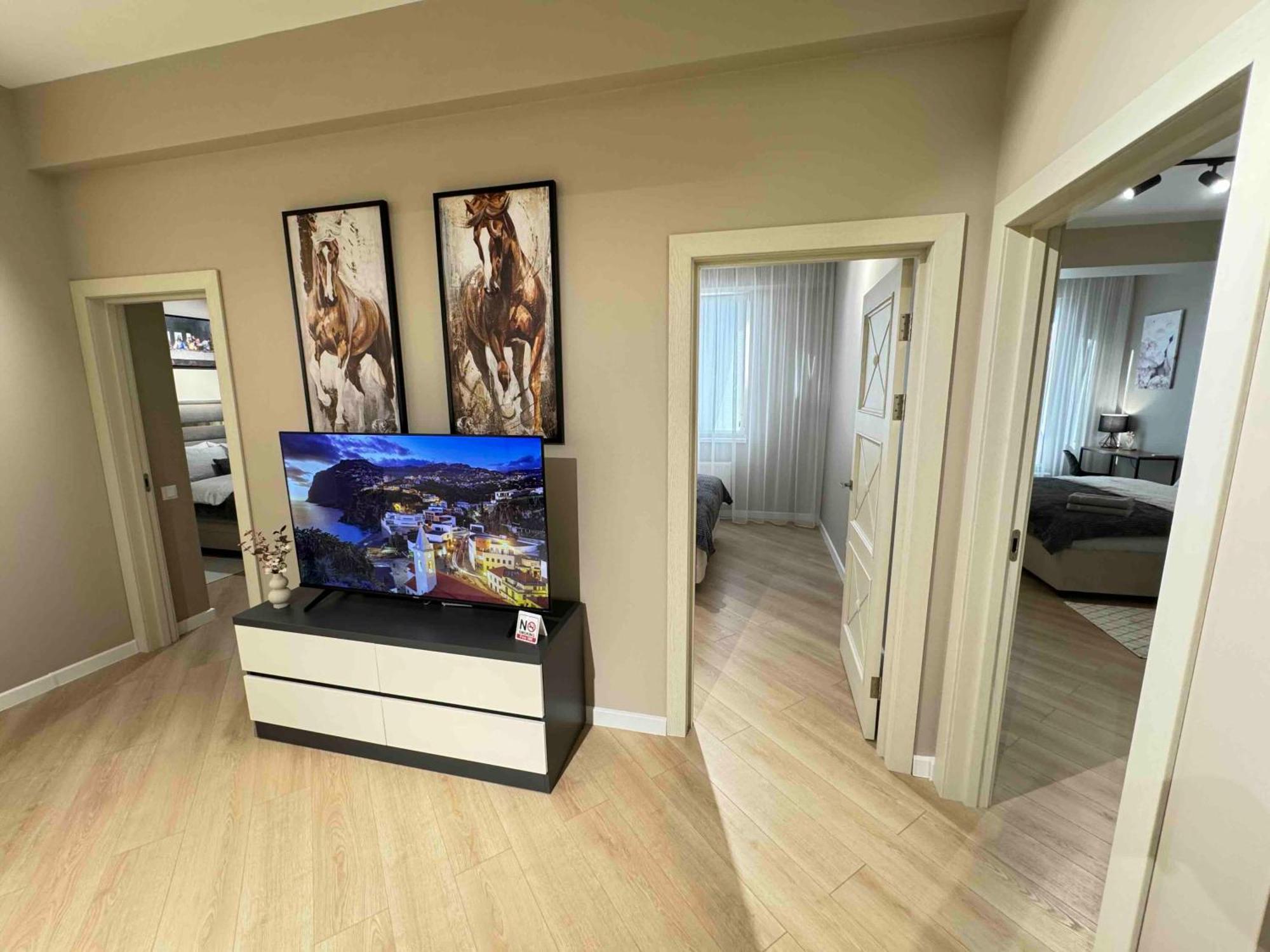 Rentnow Modern Business Apartment With 3 Bedrooms In Centre Chisináu Exterior foto