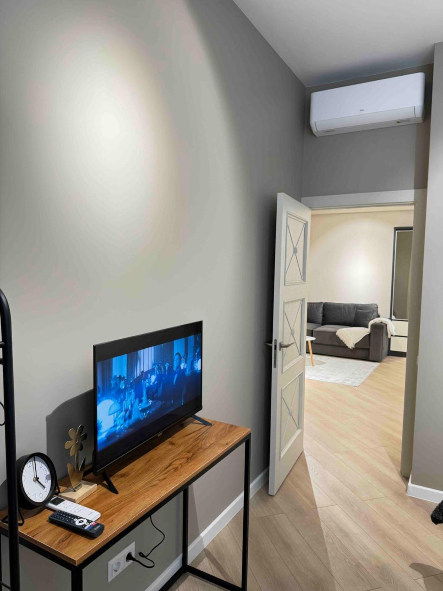 Rentnow Modern Business Apartment With 3 Bedrooms In Centre Chisináu Exterior foto