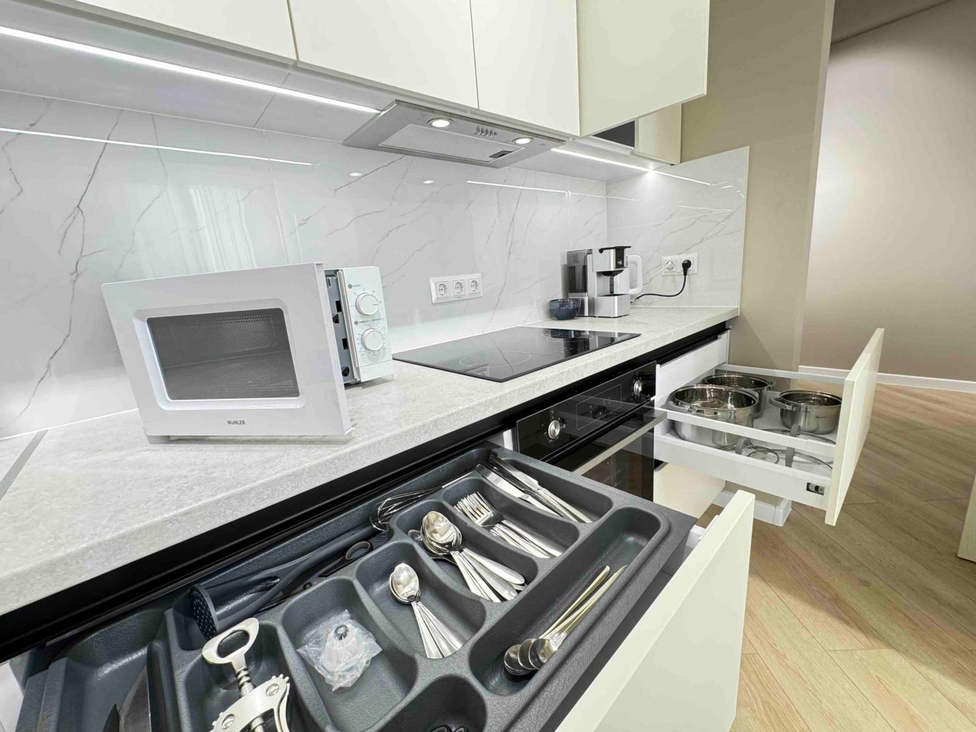 Rentnow Modern Business Apartment With 3 Bedrooms In Centre Chisináu Exterior foto